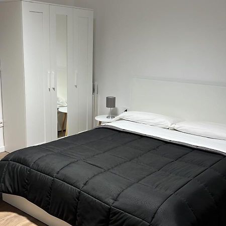 Business Home Piazza Cesare Battisti B&B Residence Foggia Exteriör bild