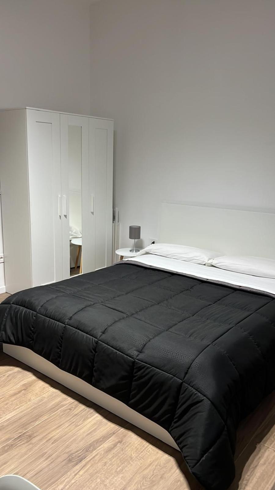Business Home Piazza Cesare Battisti B&B Residence Foggia Exteriör bild