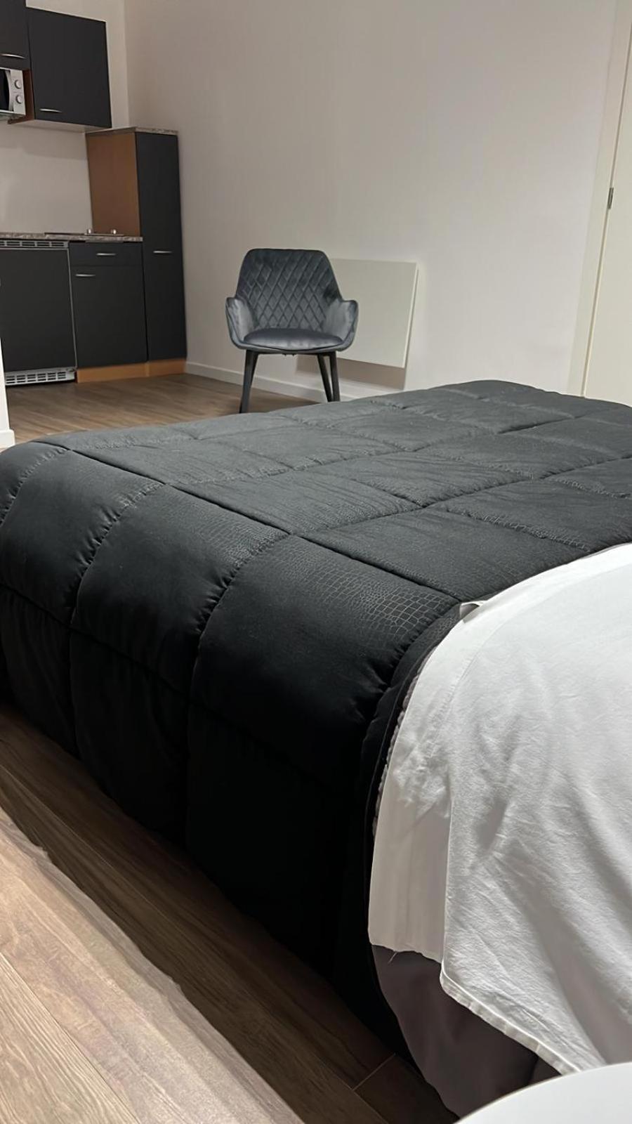 Business Home Piazza Cesare Battisti B&B Residence Foggia Exteriör bild