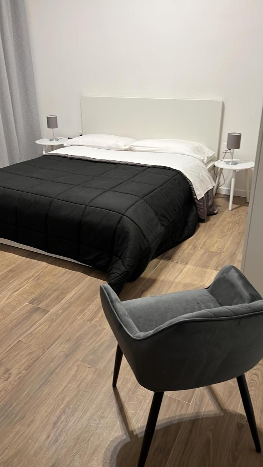 Business Home Piazza Cesare Battisti B&B Residence Foggia Exteriör bild